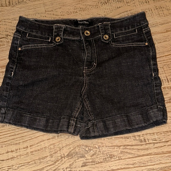 White House Black Market black denim 4 inch shorts size 4 - Picture 1 of 7
